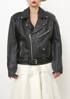 Jaqueta 100% couro biker preta forrada