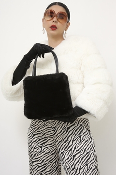 Bolsa de pelo preta forrada - comprar online