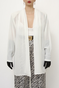 Camisa branca manga plissada - comprar online