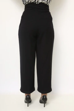 Calça alfaiataria preta com cinto 100% lã - comprar online