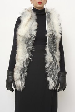 Colete pelo branco e preto forrado - comprar online