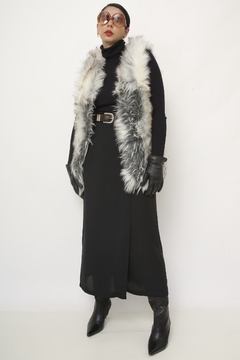 Colete pelo branco e preto forrado - comprar online
