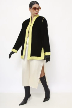 Imagem do Blazer veludo preto forrado vintage