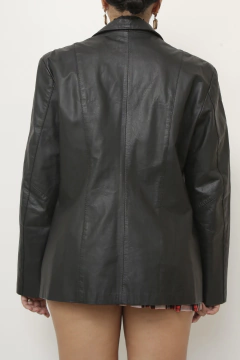Blazer couro preto classico forrado na internet