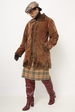 Casaco marrom vintage 70´s forro pelucia - Capichó Brechó