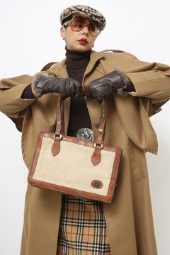 Bolsa couro com tecido divisoria dupla