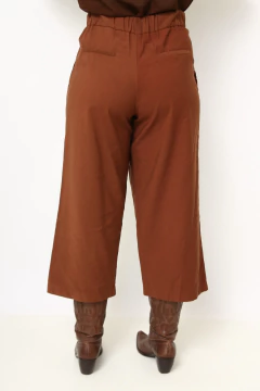 Calça viscose Zara marrom mídi na internet