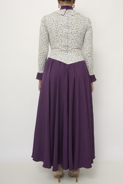 Vestido JEINE D. roxo flores