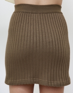 Saia curta tricot marrom classica na internet