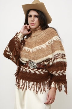 Poncho lã vintage clássico franja - Capichó Brechó