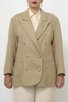 Blazer bege forrado textura na internet