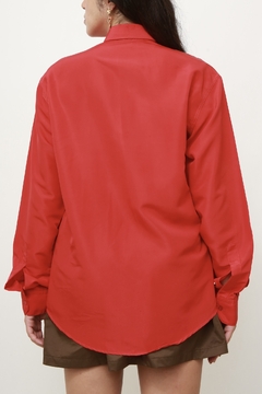 Camisa vermelha poliéster clássica - comprar online