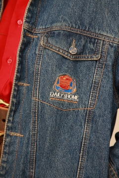 Jaqueta jeans clássica forro estampado