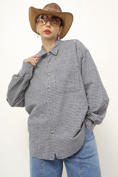 ﻿Camisa azul xadrez classica