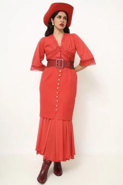 Saia vermelha vintage botões