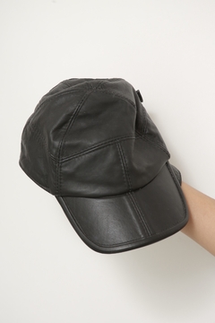 Bone preto couro classico