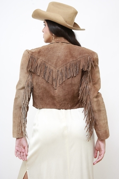 Jaqueta franja marrom cropped western