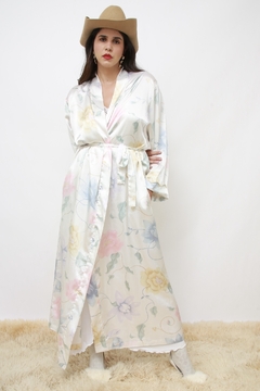 Imagem do Robe acetinado flores longo