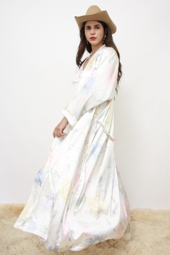Robe acetinado flores longo - comprar online