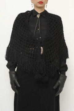 Imagem do Xale preto pompom western