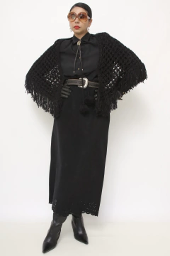 Xale preto pompom western na internet