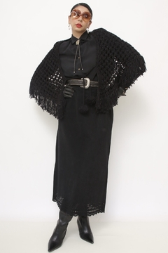 Xale preto pompom western