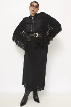 Xale preto pompom western