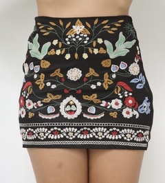 Saia curta bordada flores boho forrada - Capichó Brechó