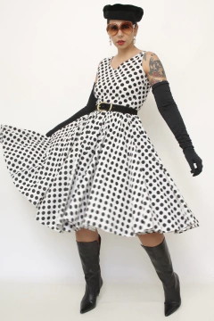 Imagem do Vestido poa midi saia volume rodado