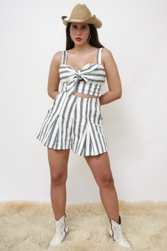 Conjunto listras CROPPED + SHORTS ANNE FERNANDES - Capichó Brechó