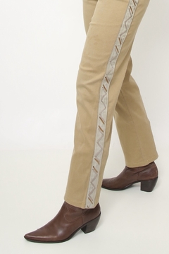 Imagem do Calça jeans western bolso recorte couro