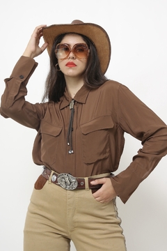 Imagem do Camisa marrom clássica western