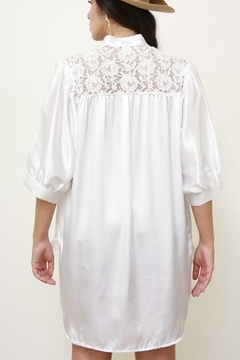 maxi camisa sleep acetinada renda - Capichó Brechó