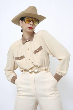 Camisa 100% seda marrom com bege - Capichó Brechó