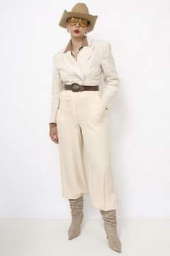 Blazer cropped linho cru - Capichó Brechó