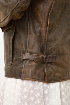Jaqueta couro marrom estonada WESTED LEATHER E CO - comprar online