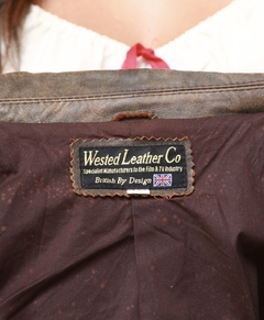 Jaqueta couro marrom estonada WESTED LEATHER E CO na internet