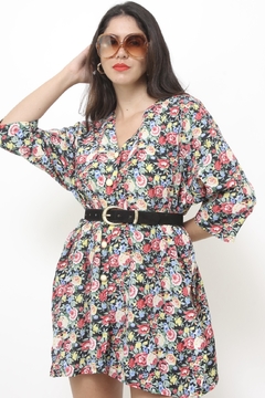 Camisa flores máxi evasê - comprar online
