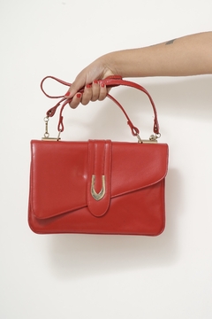 Bolsa vermelha estilo malinha - Capichó Brechó