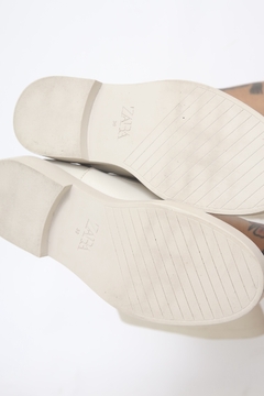 Bota ZARA off white 37 - comprar online