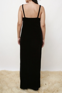 Vestido veludo preto longo fenda - comprar online