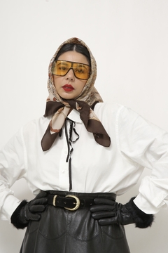 Lenço cavalo estampado leonardo - loja online