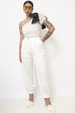 Calça bag creme cintura alta abertura perna - comprar online