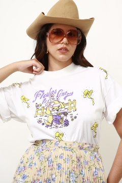 Camiseta estampa FLOWER COUTRY