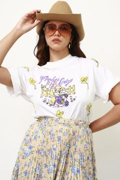 Camiseta estampa FLOWER COUTRY na internet