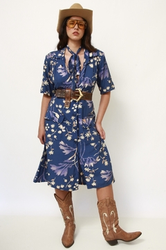 Vestido azul viscose flores com faixa - loja online