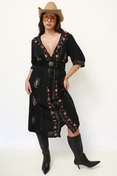 Cinto couro camurça largo boho preto flores - loja online