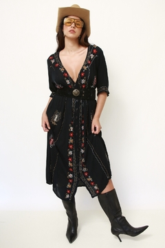 Cinto couro camurça largo boho preto flores - Capichó Brechó