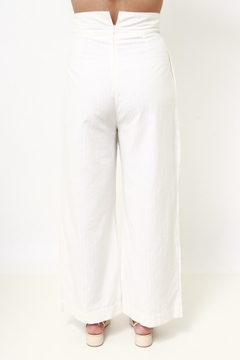 Calça pantalona branca cintura alta leve listras - comprar online