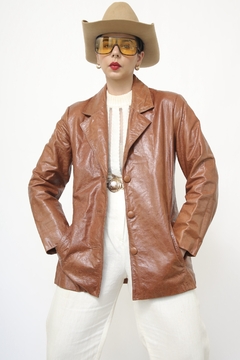 Jaqueta couro caramelo vintage hollywood 70´s - Capichó Brechó